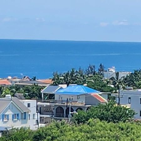 Seaview Luxury Appartment Flic en Flac Экстерьер фото