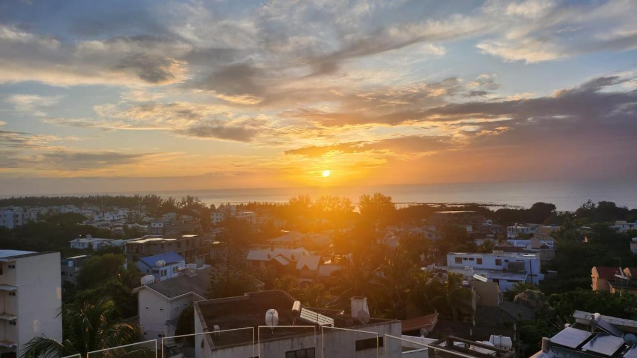 Seaview Luxury Appartment Flic en Flac Экстерьер фото