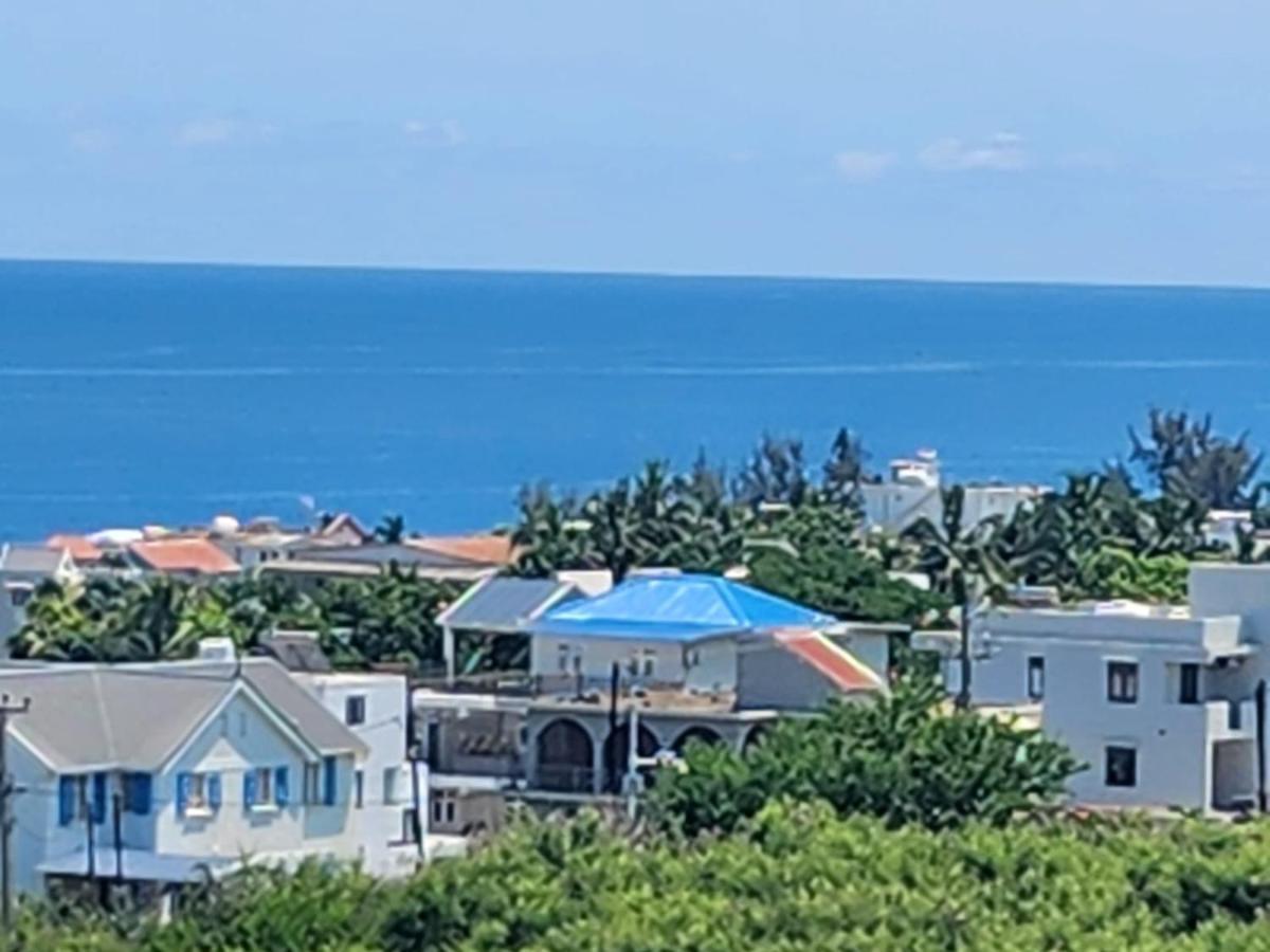 Seaview Luxury Appartment Flic en Flac Экстерьер фото