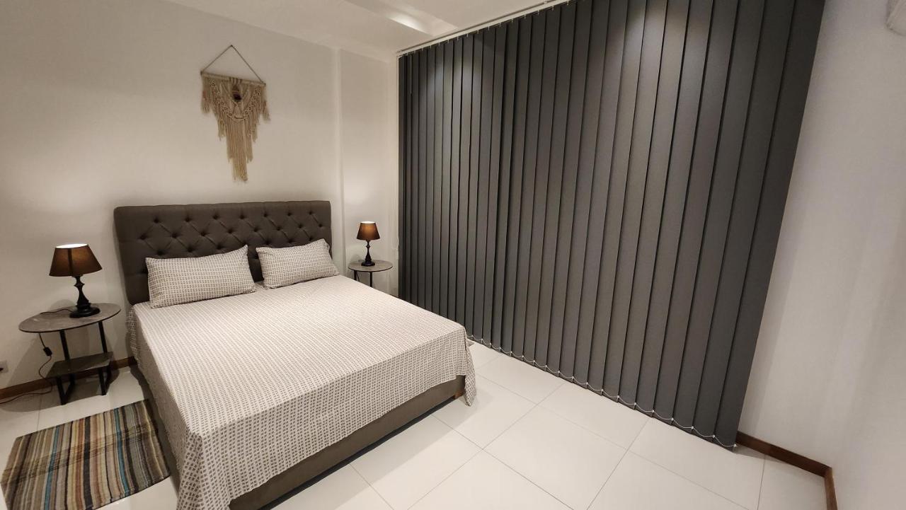 Seaview Luxury Appartment Flic en Flac Экстерьер фото